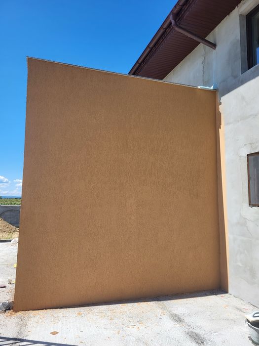 Amenajari interioare /exterioare