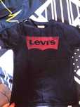 ефектна тениска Зара, оригинална Levis, ленени блузки