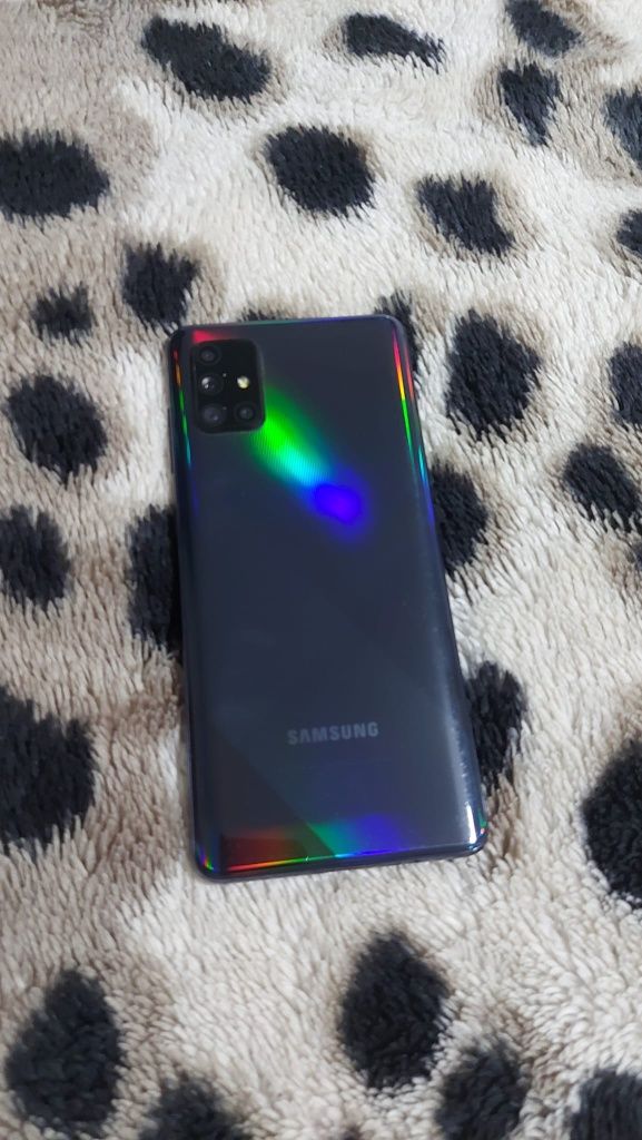 Vând telefon în stare perfectă