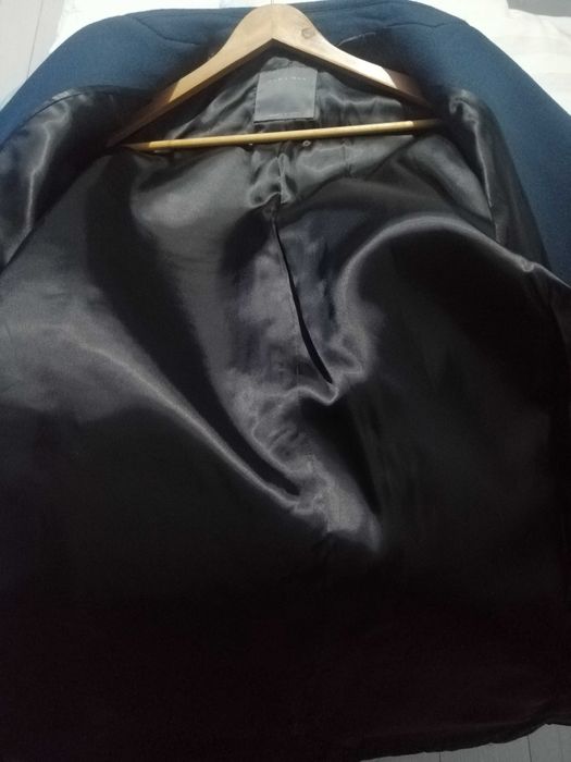 Palton bărbați Zara, L, nou cu et, gros și greu, 80% lână