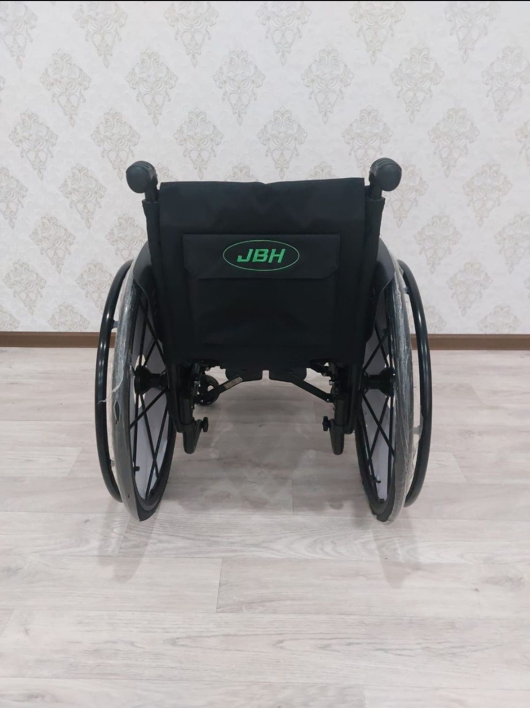 Продам коляску активную
