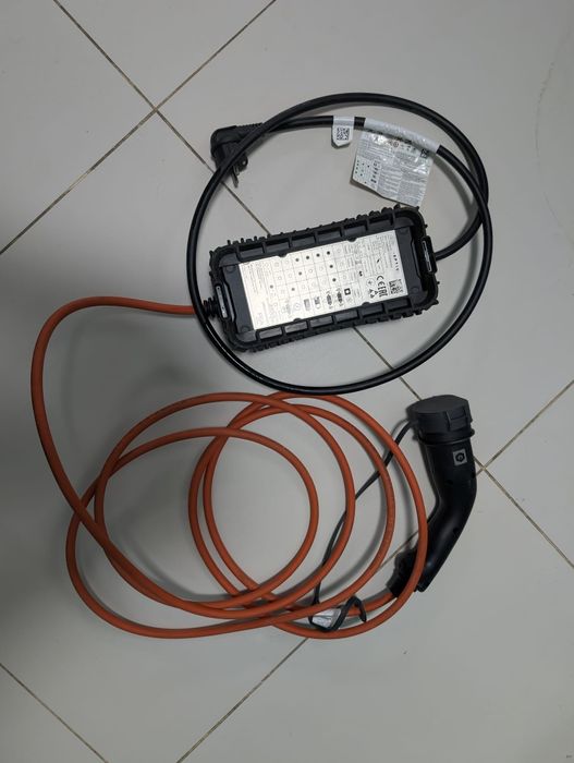 Statie incarcare auto incarcator caznic la 220v priza shuko Original