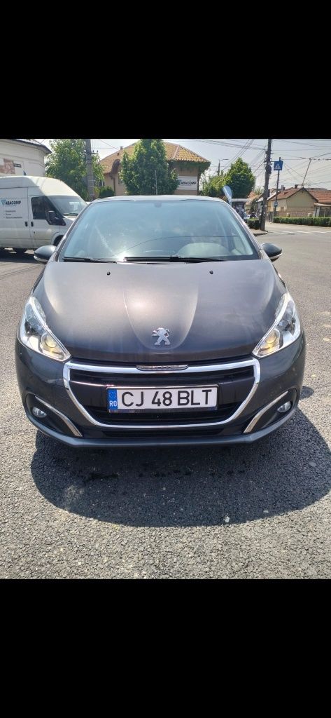Peugeot 208 – 1.2 PureTech, 90CP | 2016 | 124.000 km reali