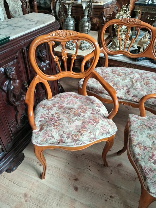 Диванче с кресла