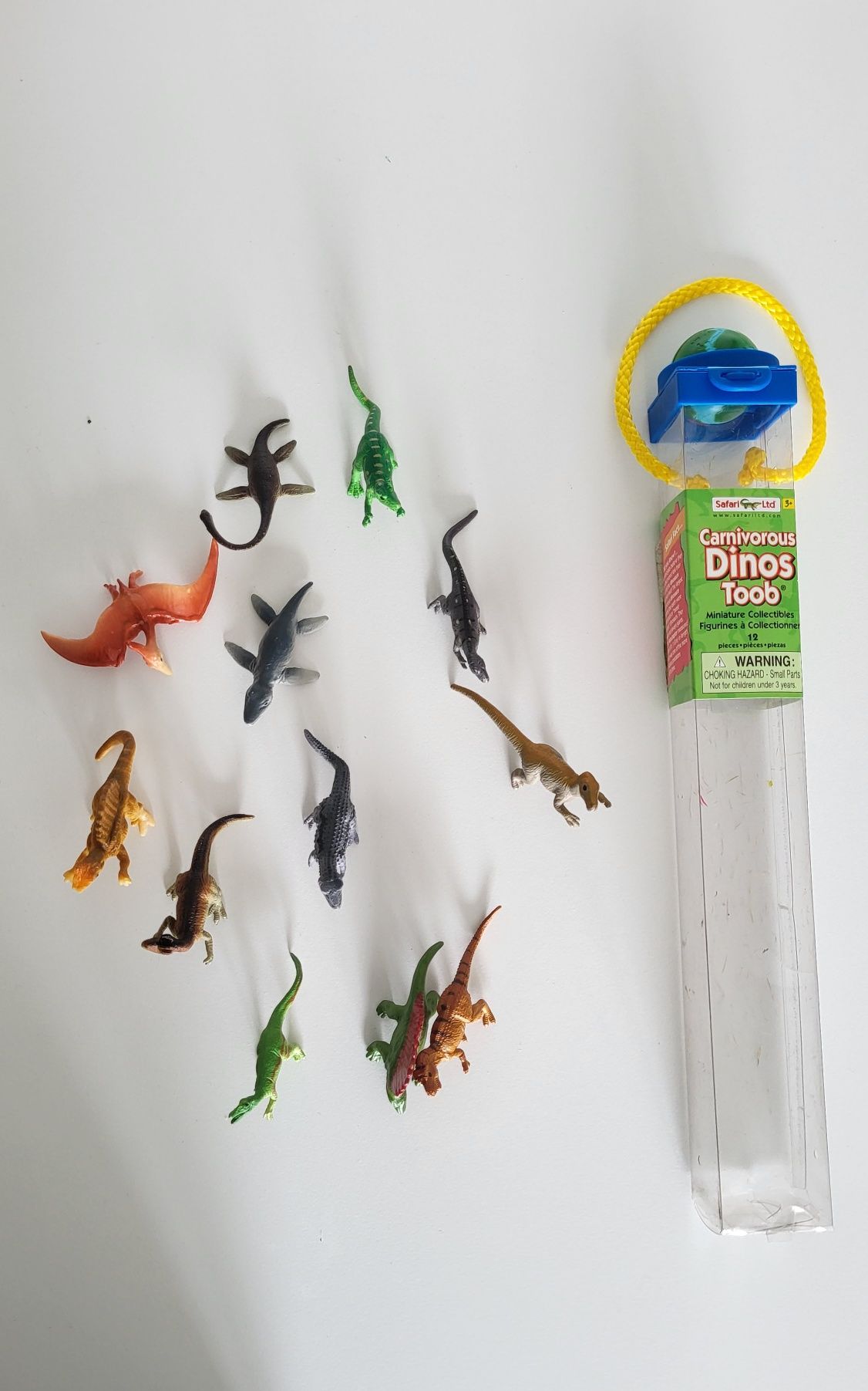 Dinozauri de jucarie- 12 bucati (Dinos Toob)