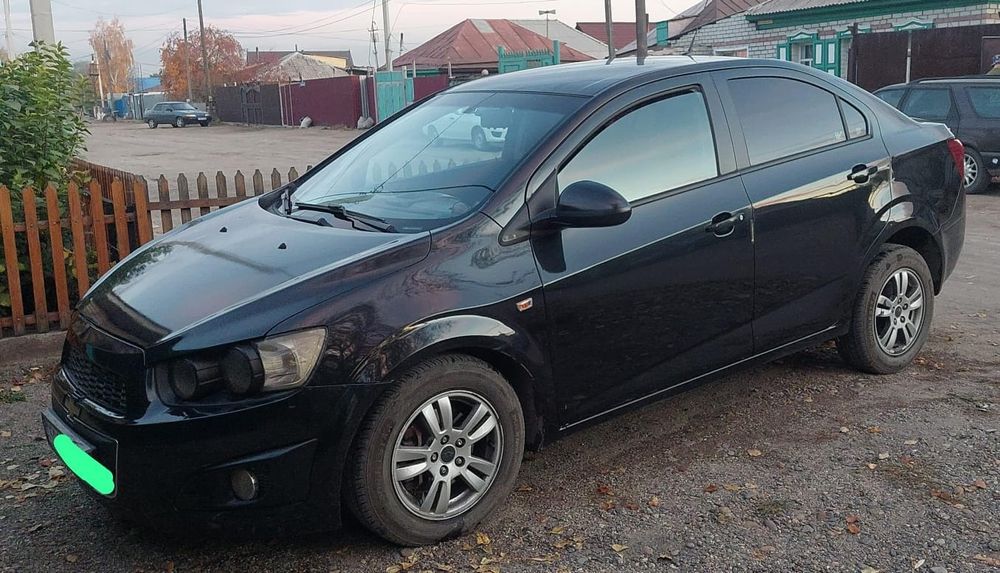 Aveo 2012 г 1.6 автомат Chevrolet t300