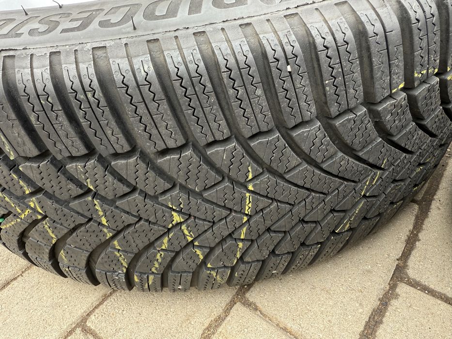 Jante Bmw X1 F10 E90 F30 originale 225 45 18 brigestone iarna 2022