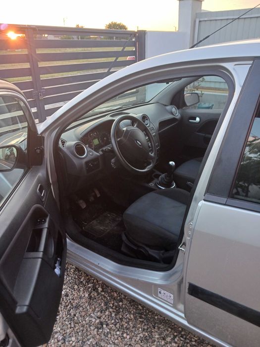 Ford Fiesta 1.4 benzina