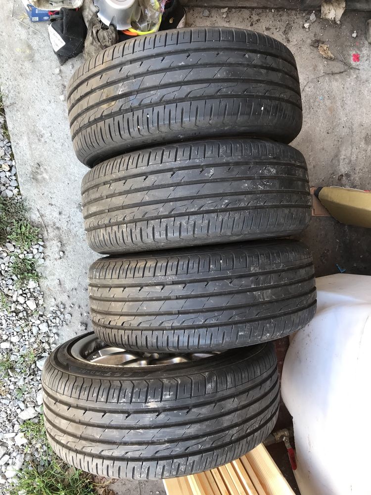 Летни гуми 215/45R17,Като нови