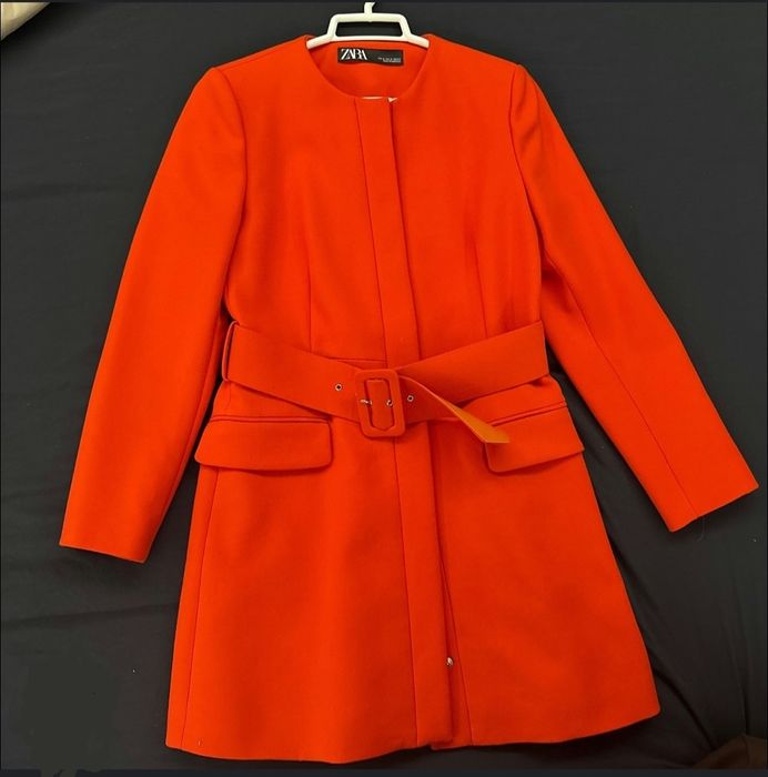 Продам Zara пальто