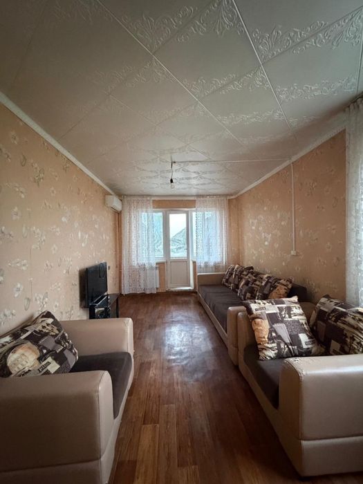 Продается 3-комн кв. р-н С.Тюленина.