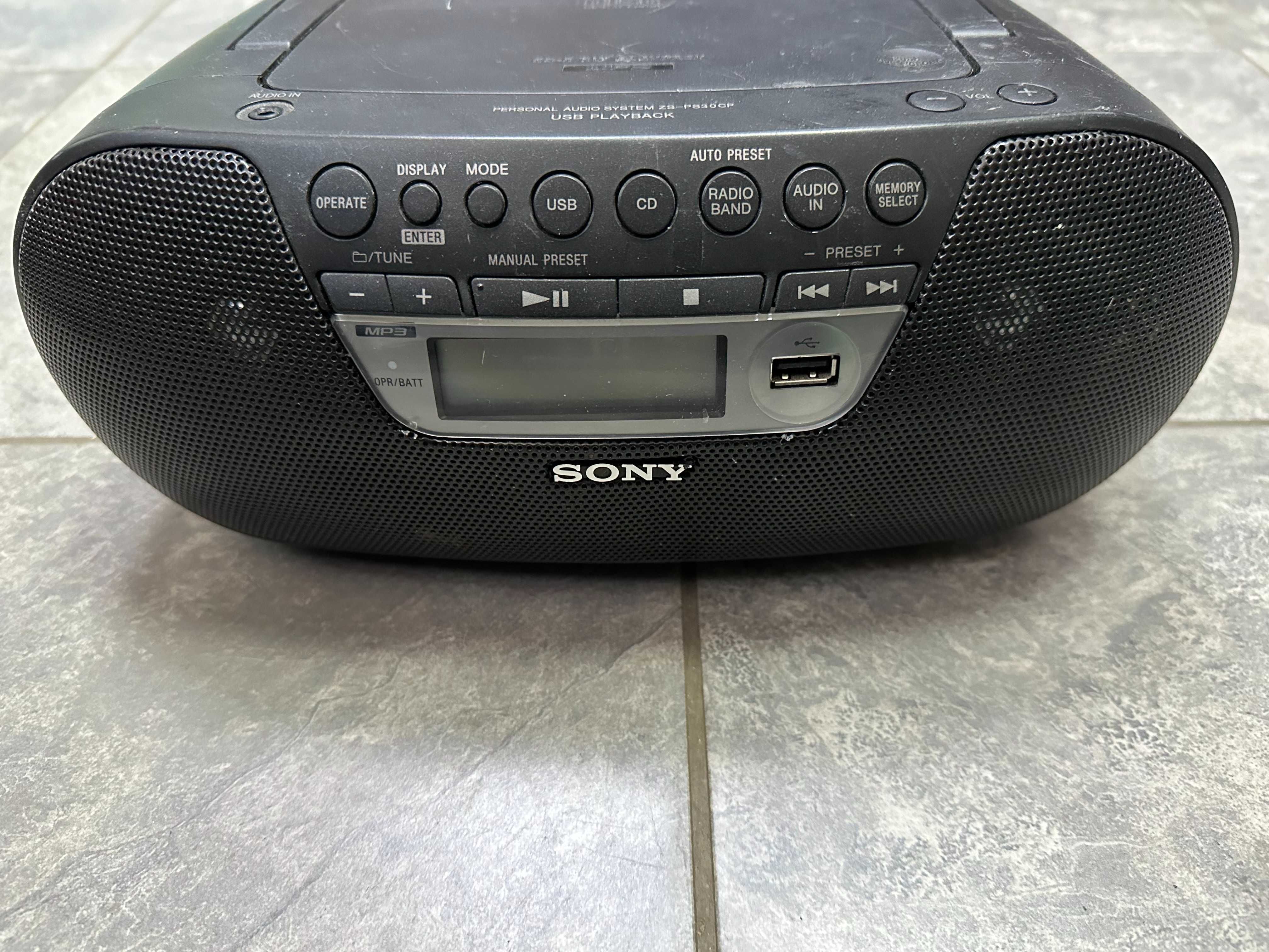Радиокасетофон Sony