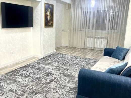 Продажа квартира комн-3 Ц1 ор:  Бивший Детский мир