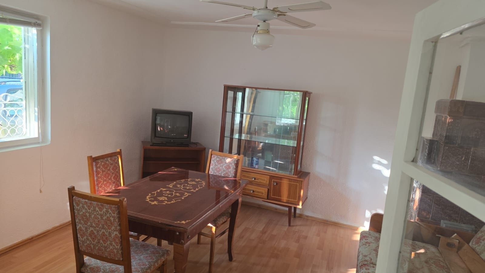 Închiriez casa în centrul Ploiestiului