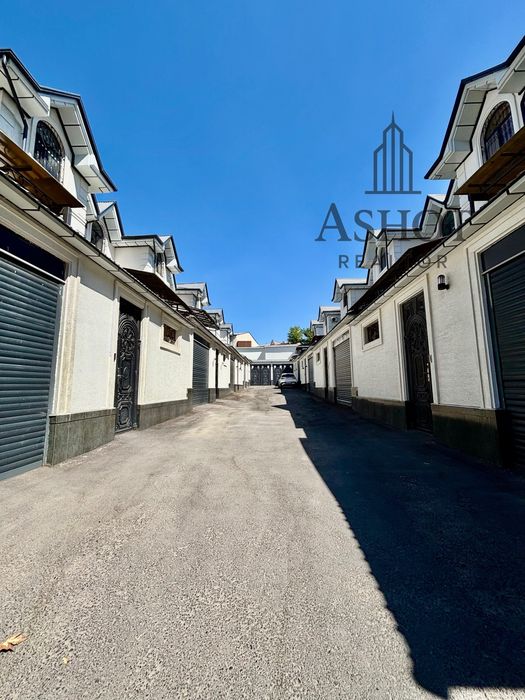 Срочно ‼️ Коттедж Эко базар 220м2 3 этажа дом