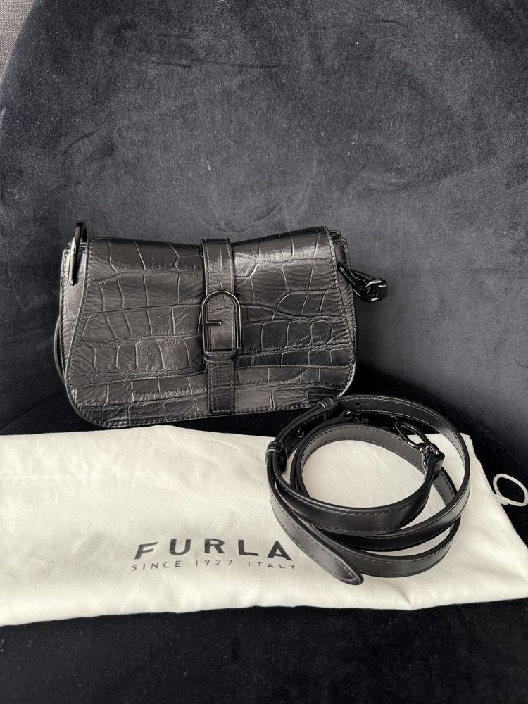 Furla mini Flow чанта