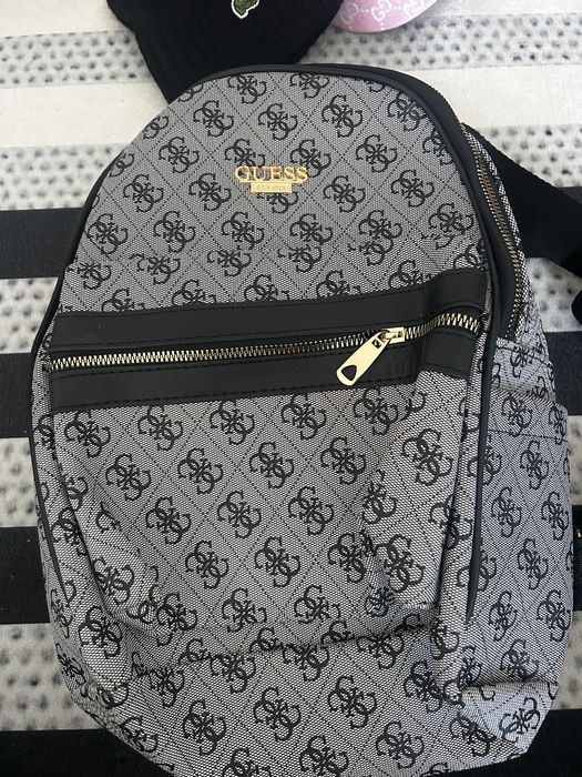 Rucsac Guess nou