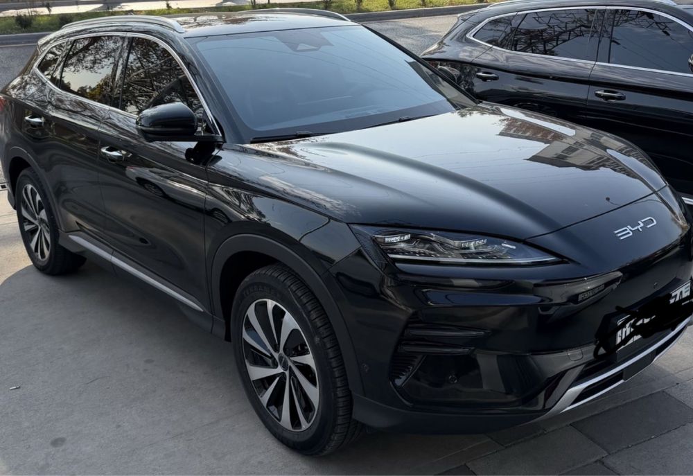 Champion 605 ev 2023