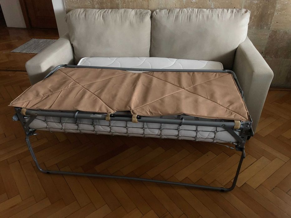 Canapea extensibilă 2 locuri bej/crem Mobexpert