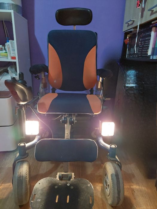 Carut electric persoane (copii) cu dizabilități