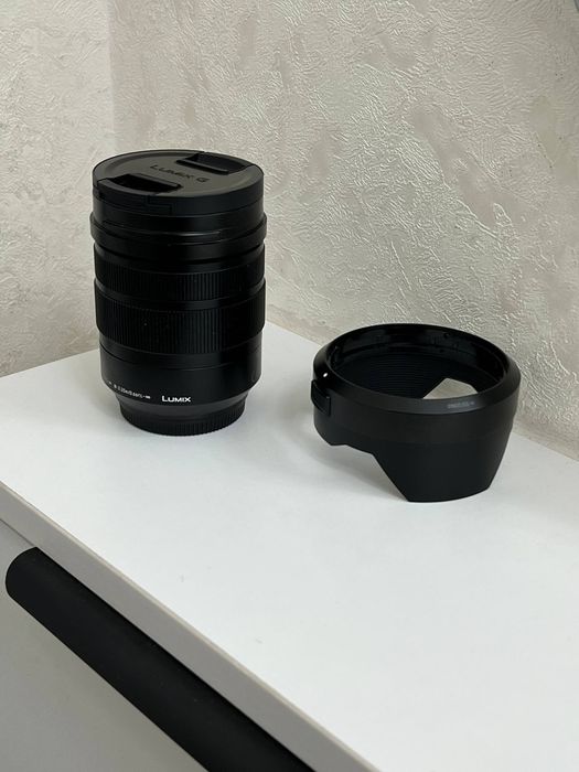 Panasonic Lumix G Vario 12-60mm f/3.5-5.6
(Micro 4/3) obyektiv