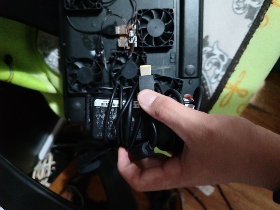 Laptop thinkpad E560