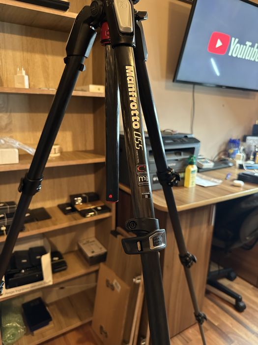 Trepied + cap video MANFROTTO