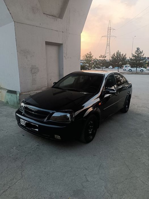 Продам Lasetti 1.8 срочно