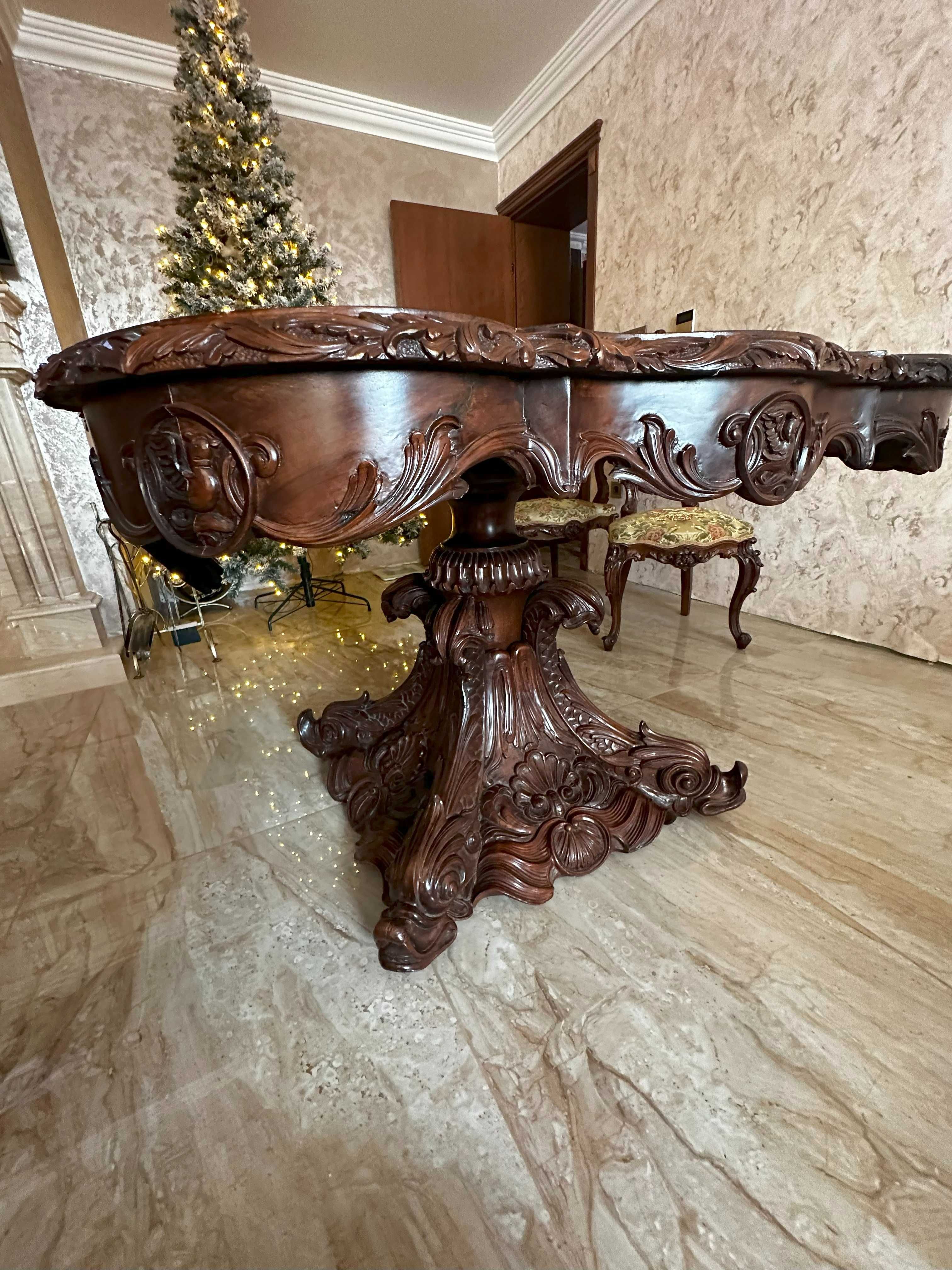 Трапезна барокова маса