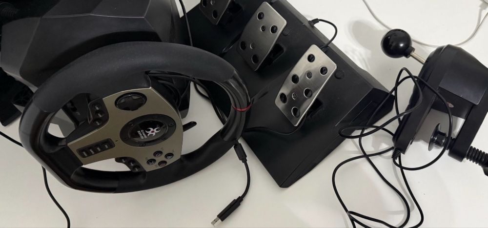 Vand calculator gaming+periferice de gaming +monitor