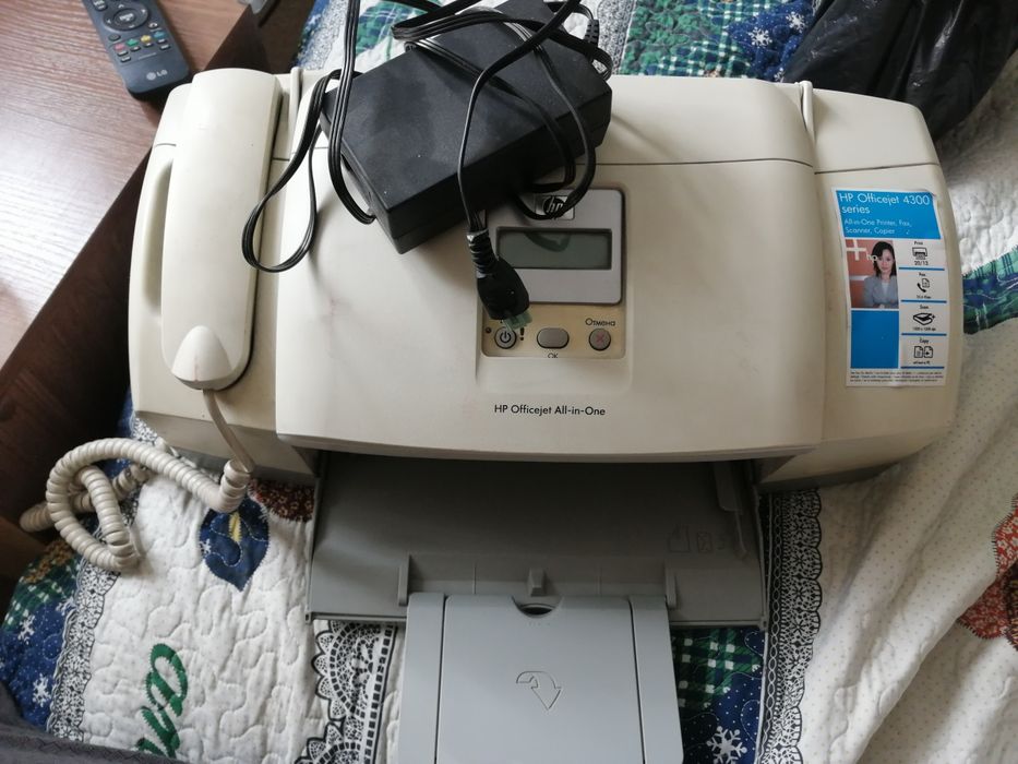 Принтер, Ксерокс, Факс. Телефон 4в1 НР модель на фото.