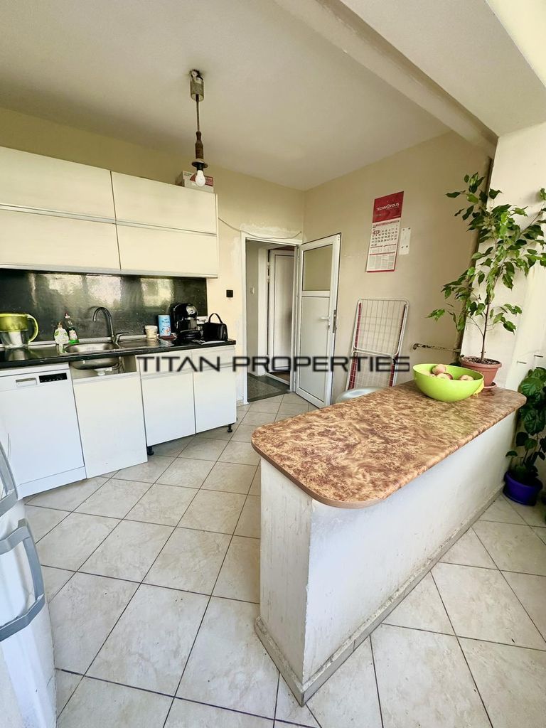 Продава се Двустаен апартамент в Бургас, Славейков - 61 кв.м за 2410 €/кв.м - Снимка #3