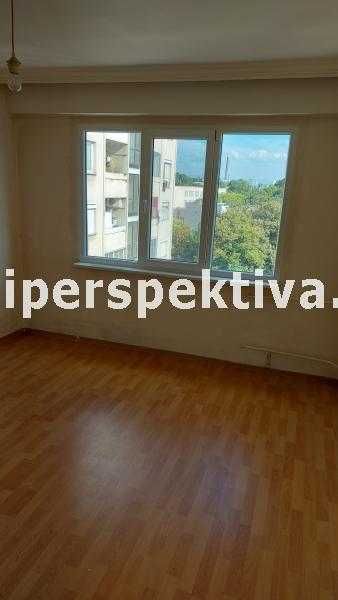 Продава се Тристаен апартамент в Пловдив, Кършияка - 88 кв.м за 1364 €/кв.м - Снимка #2