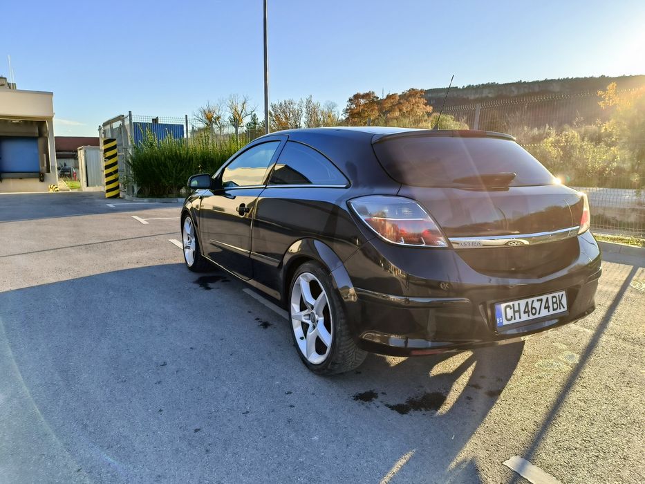 OPEL ASTRA GTC 1.9 Facelift