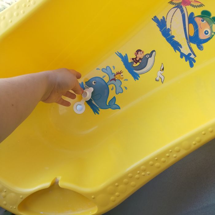 Продам детскую ванночка