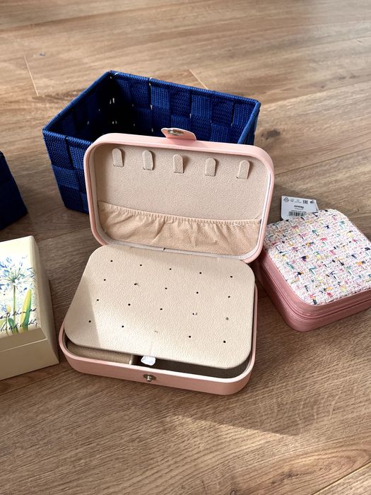 Кутии за съхранение и бижута