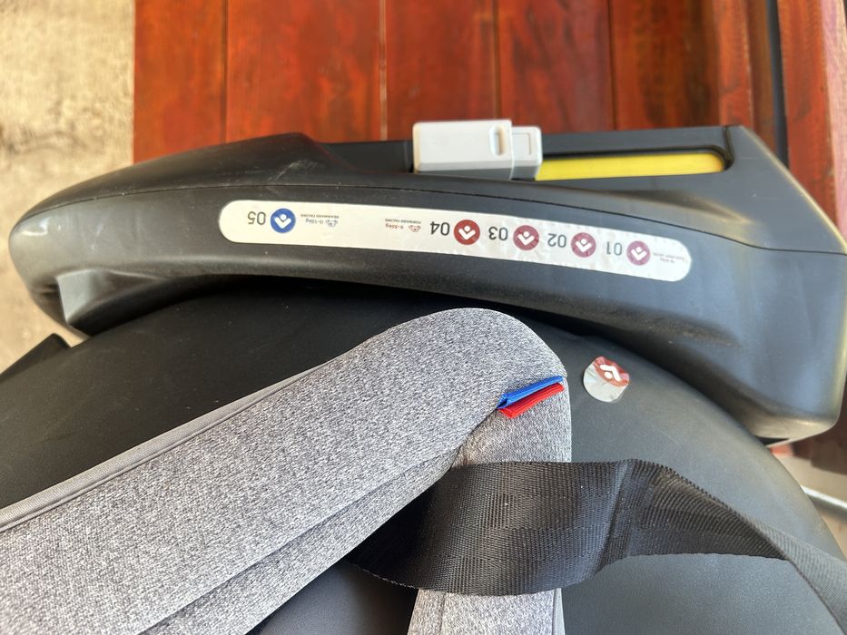 Se vinde scaun auto pentru copil