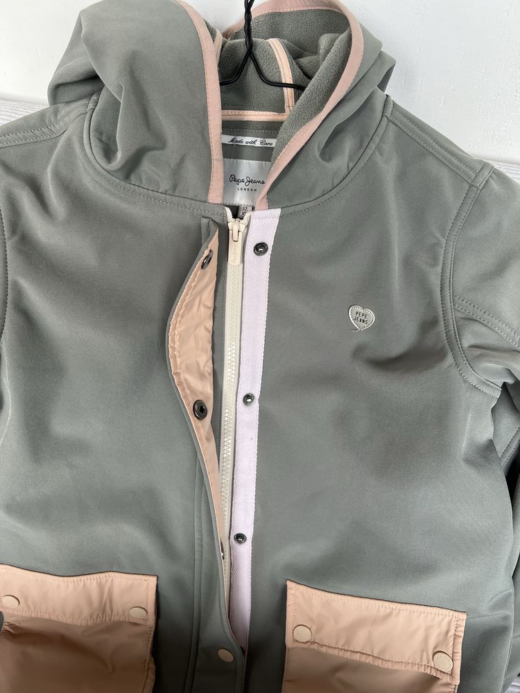 Яке pepe jeans пролет есен 152