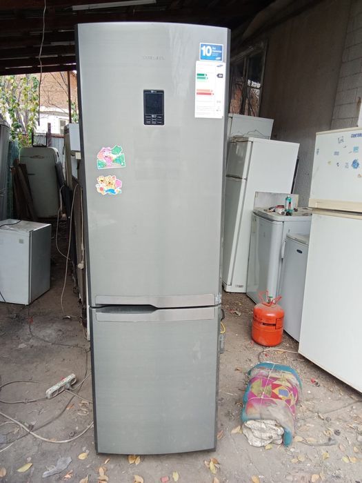 Холодильники двухкамерные рабочие в Алматы