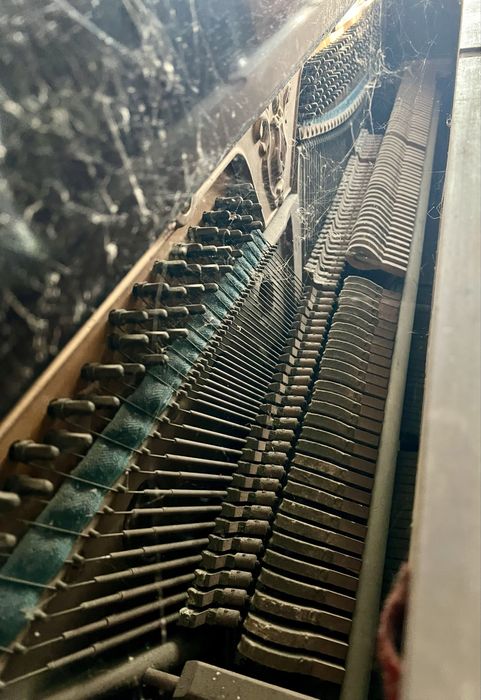 Pianină de colecție