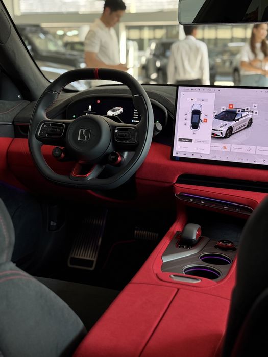 Zeekr 001 full varianti