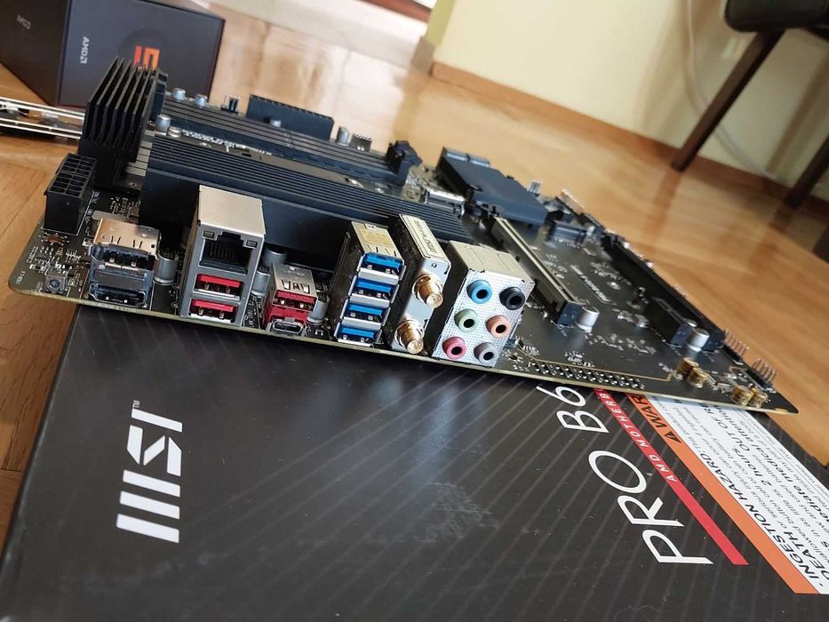 AMD Ryzen 5 7600X3D + MSI Pro B650-S Wi-Fi + BeQuiet Pure Rock 2 Black