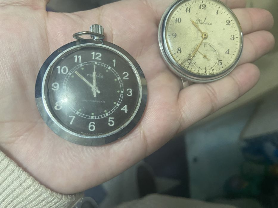 Vand ceas de buzunar !!