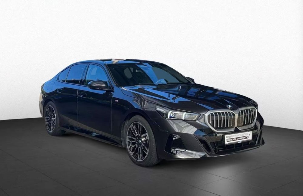 BMW Seria 5 BMW Seria 5 20d xDrive M Pachet - Panoramic