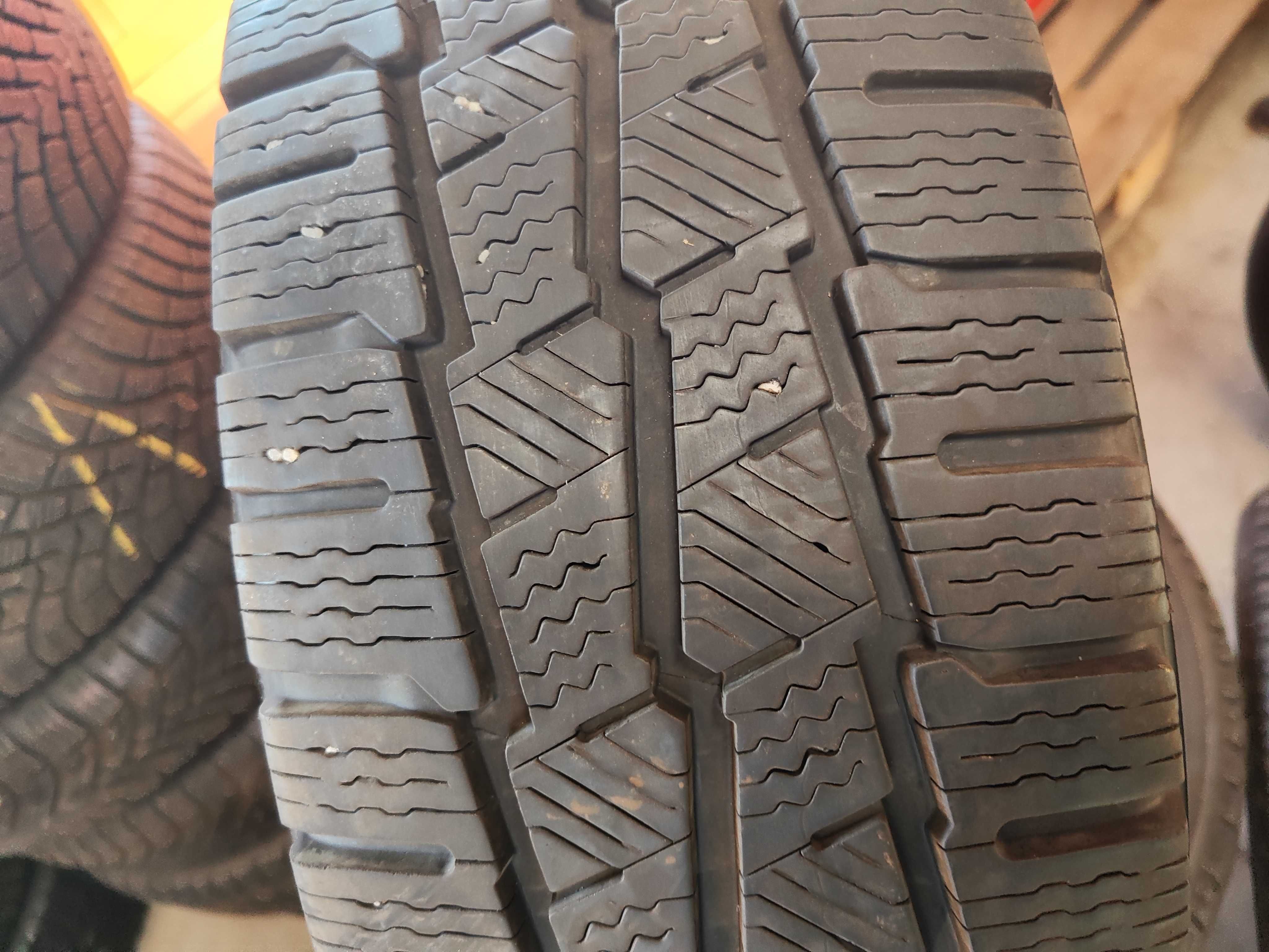 2бр. зимни гуми 205/65/16C Michelin