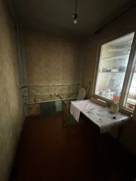 Юнусабад 15 3/2/4 Панелни дом балкон 1.5/6 средний ремонт с меб техник