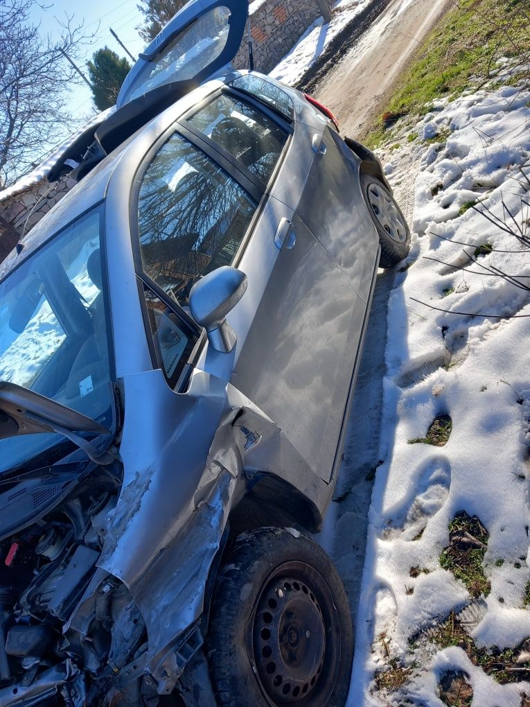 Хонда Джаз 1.3 Бензин
