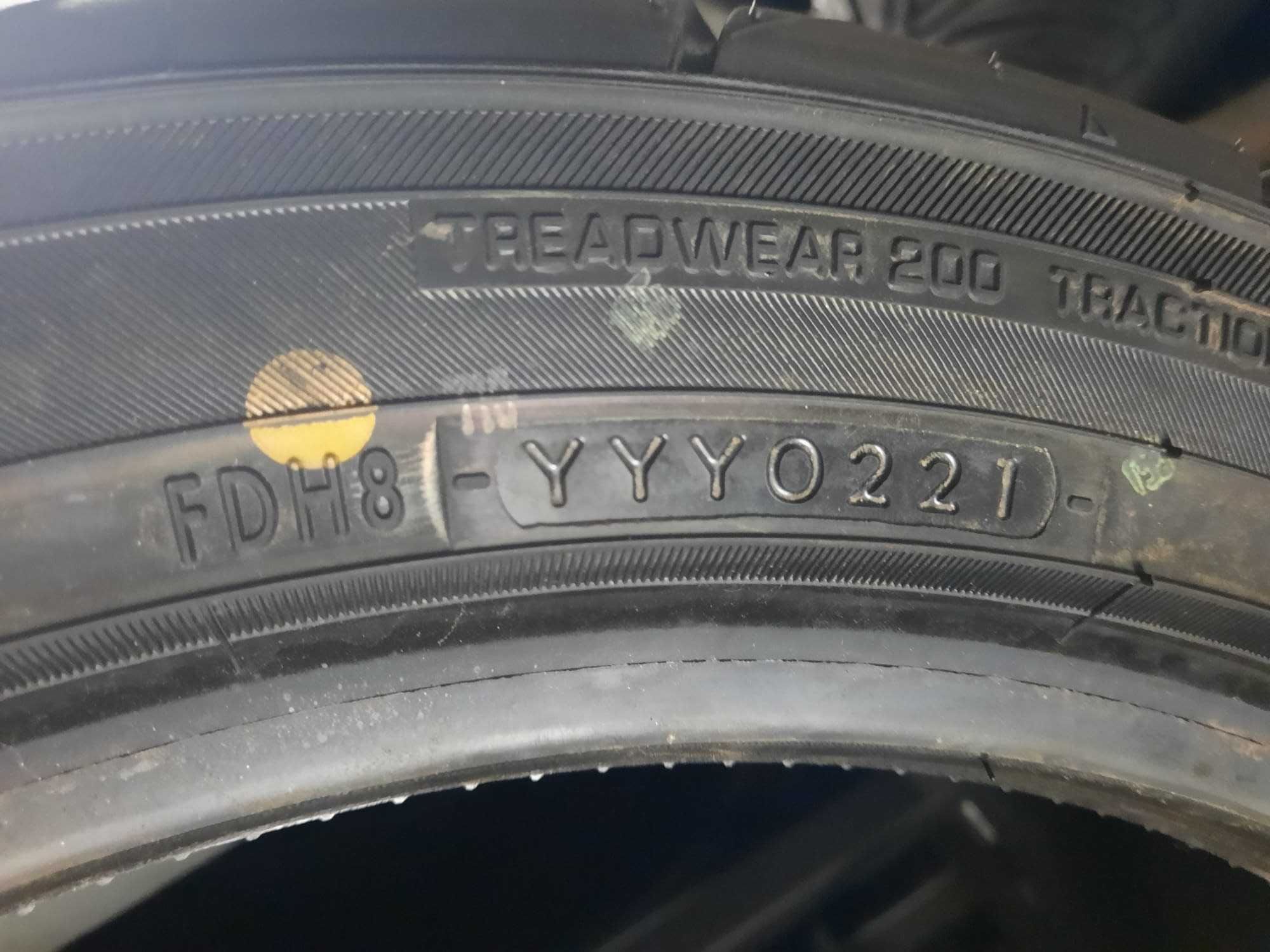 225 45 17 Anvelope Vara noi Yokohama Advan Neova AD08 RS