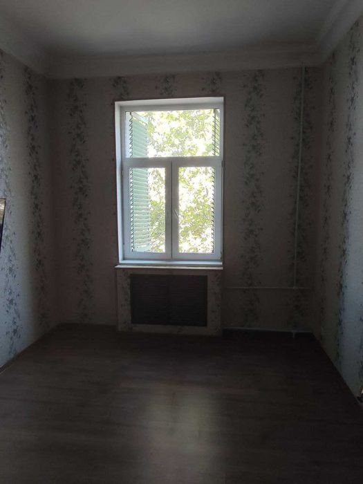 СРОЧНО ! аллея Гагарина 2/3/4 Высокопотолочка