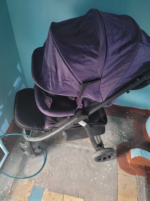 Коляска прогулочная